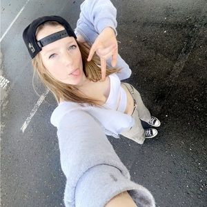 Meet your Posher, Gabriella